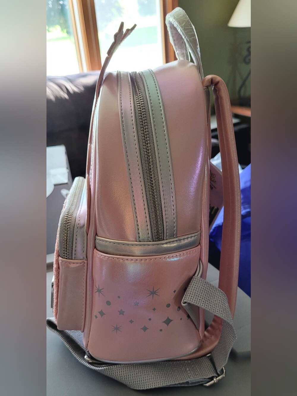 *Flawed* NWT Loungefly Warner Brothers Wizard Of Oz Glinda Mini Backpack - Picture 4 of 11